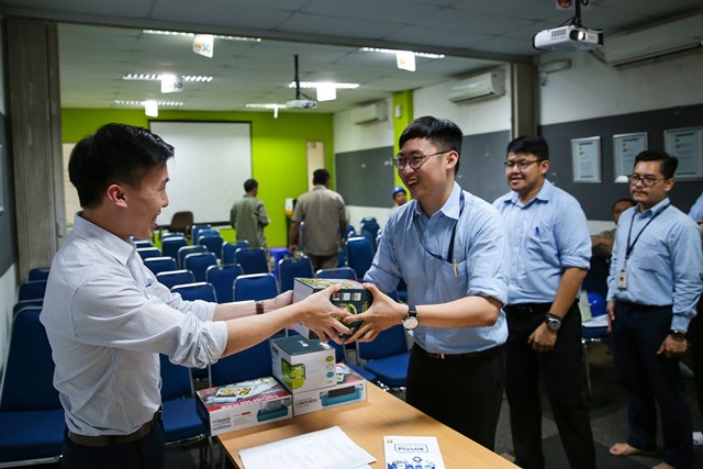 Karyawan Asian Agri Lakukan Perubahan Melalui Plastic-Free Challenge