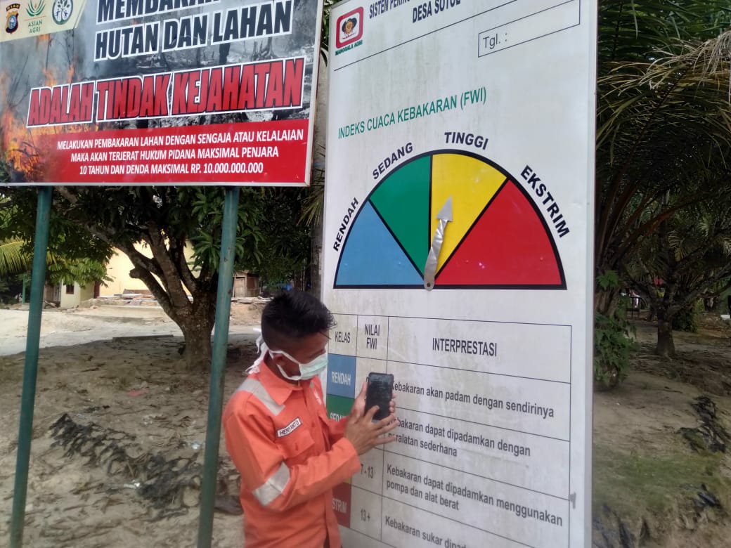 Asian Agri and Fire Free Village Teams Use Digital Technology to Keep Villages Fire Free