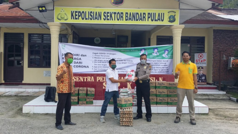 Ringankan Beban Ekonomi Masyarakat Terdampak COVID-19, Asian Agri Salurkan Bantuan Sembako