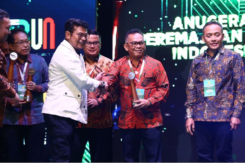 PT Inti Indosawit Subur (Asian Agri), Terima Penghargaan Program Peremajaan Sawit Rakyat dari Kementerian Pertanian