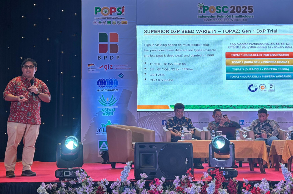 Terbukti dan Teruji Tingkatkan Hasil Kebun Kelapa Sawit, Asian Agri Hadirkan Bibit Topaz  di IPOSC 2025 di Pontianak